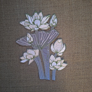 Water lilies reflective embroidered patch iron-on