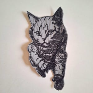Broderad stryklapp med rymdkatt, handgjord astronautkattungemärke, originaldesign i liten sats