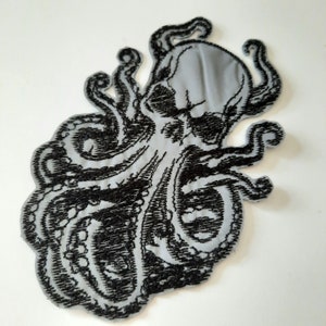 Cthulhu Lovecraft reflective iron-on embroidered patch