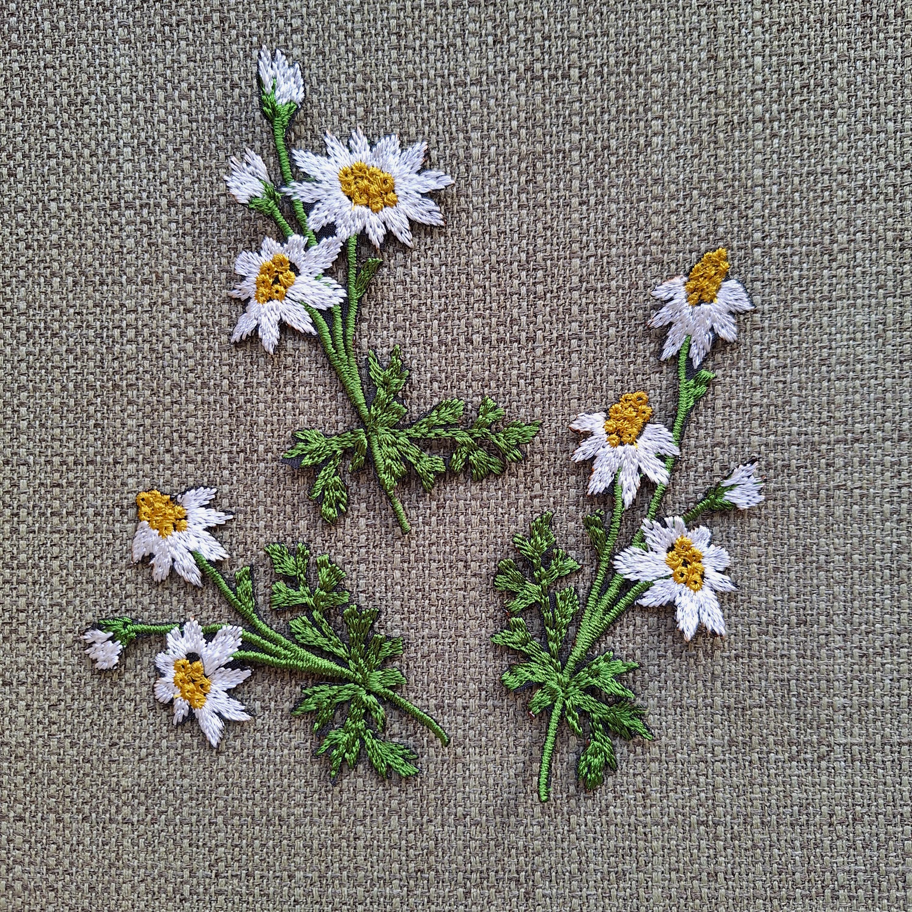 2 paia di toppe ricamate a forma di fiore da cucire - Appliques