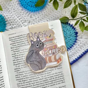 Segnalibro magnetico / Gatto nero Book Wizard / Carta lucida plastificata / Witchcraft Magic Booktok Bookish Reader Gifts Wizarding Kitty / Fatto a mano