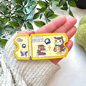 Aufkleber | Wasserdichtes laminiertes Vinyl | Eulenticket Blather Animal Crossing ACNH Museum Eule Fossil gemütlich Gamer Geschenke | Handgemacht von Künstler