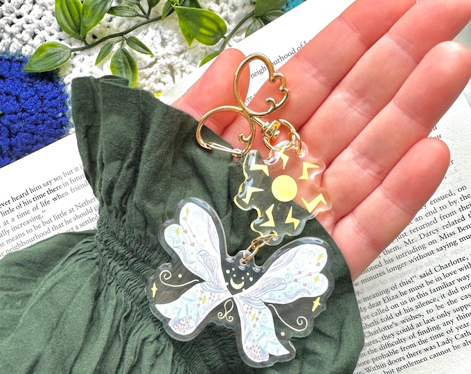 Fairy Wings Keychain: Acrylic Epoxy Charm with Sun & Moon