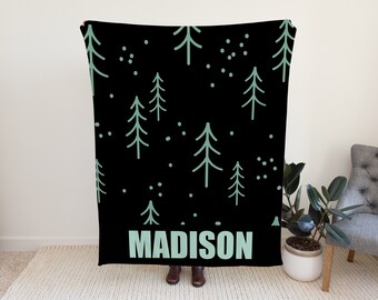 Personalized Christmas Tree Blanket, Warm Blanket for Kids for Winter, Winter Blanket with Christmas Tree Design, Christmas Blanket for Kids