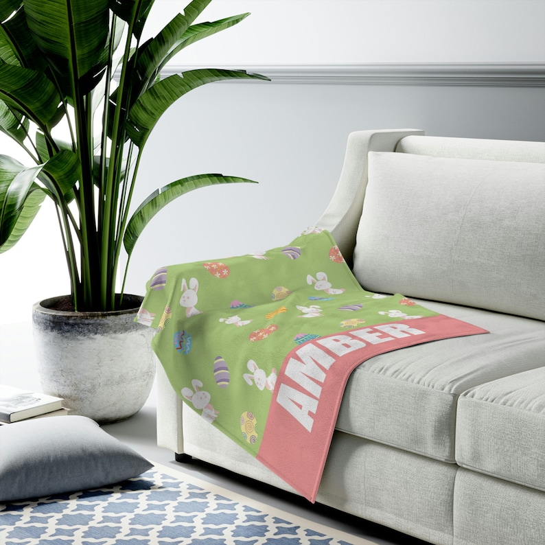 Linda manta de Pascua para niños, manta personalizada con conejitos, manta personalizada para Pascua, idea de regalo para ella, idea de regalo de manta para Pascua imagen 4