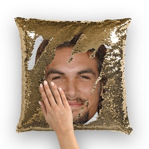 Jason Momoa paillettenkussen | Celebrity-kussenkussens | Coole kussensloop | Grappig cadeau-idee voor Aquaman-filmfans