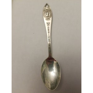 Vintage sterling silver spoon Washington 42 state Souvenir Spoon