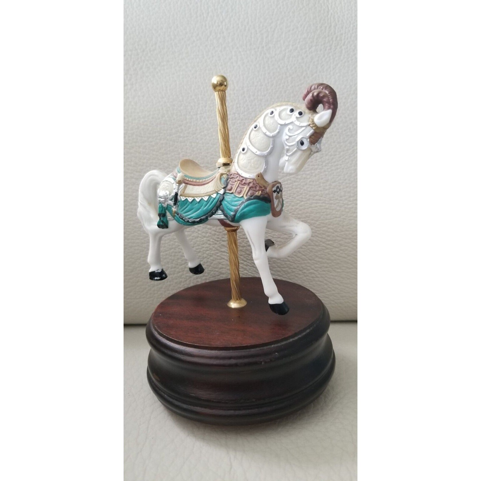 Vintage 1992 San Francisco Music Box Company Windup Musical Carousel
