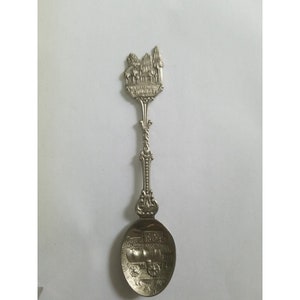 Souvenir Spoon UNIVERSAL CITY STUDIOS, embossed  Holland
