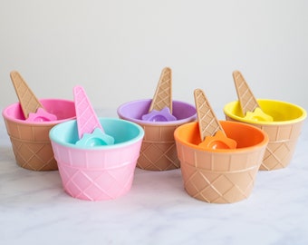 Plastic Ice Cream Bowl & Spoon Set, Kids Pretend Play Kitchen Toy