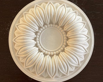 Decorative Plaster Rosette (4-7/8"x4-7/8"x7/8")