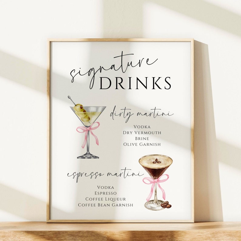Szablon znaku Martini Signature Drinks Bar | A Tini Bit Older | Motyw koktajlowy | Menu baru Coquette | Edytowalny znak imprezy Martini | Canva zdjęcie 4
