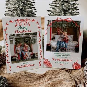 Moldura de laço de Natal com foto Modelo editável | Cartão de foto de família | Cartão de Natal caprichoso | Desenhado à mão | Modelo Canva