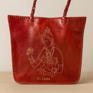 Artisan Leather Tote Bag: Sri Lankan Embossed Design, Braided Handles