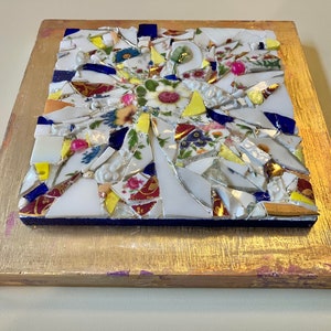 Handmade floral mosaic with vintage materials, ceramics, Venetian enamels and beads. Gilded wooden base with gold leaf. image 5