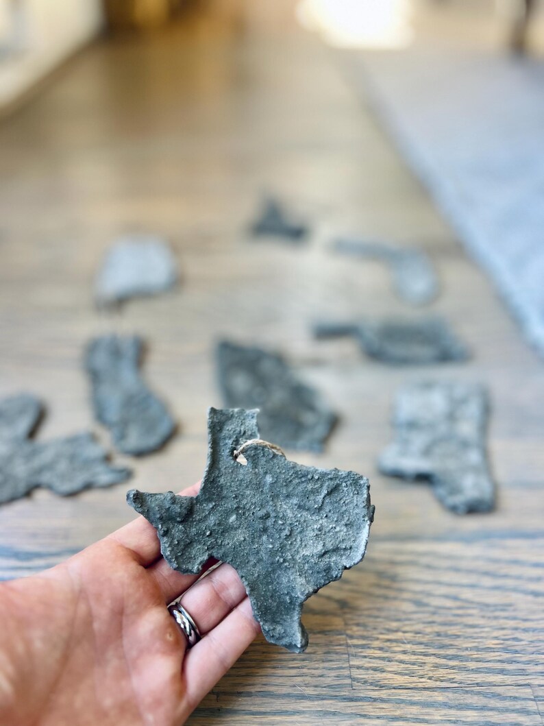 FLORIDA Handmade 5 in Affordable Teacher Gift Paintable State Ornaments