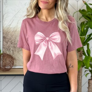 Toile de Jouy Pink Bow Shirt, Coquette Girl Shirt, Feminine Floral Bow Crewneck, Pink Ribbon Soft Girl Girly Aesthetic, Xmas Shirt