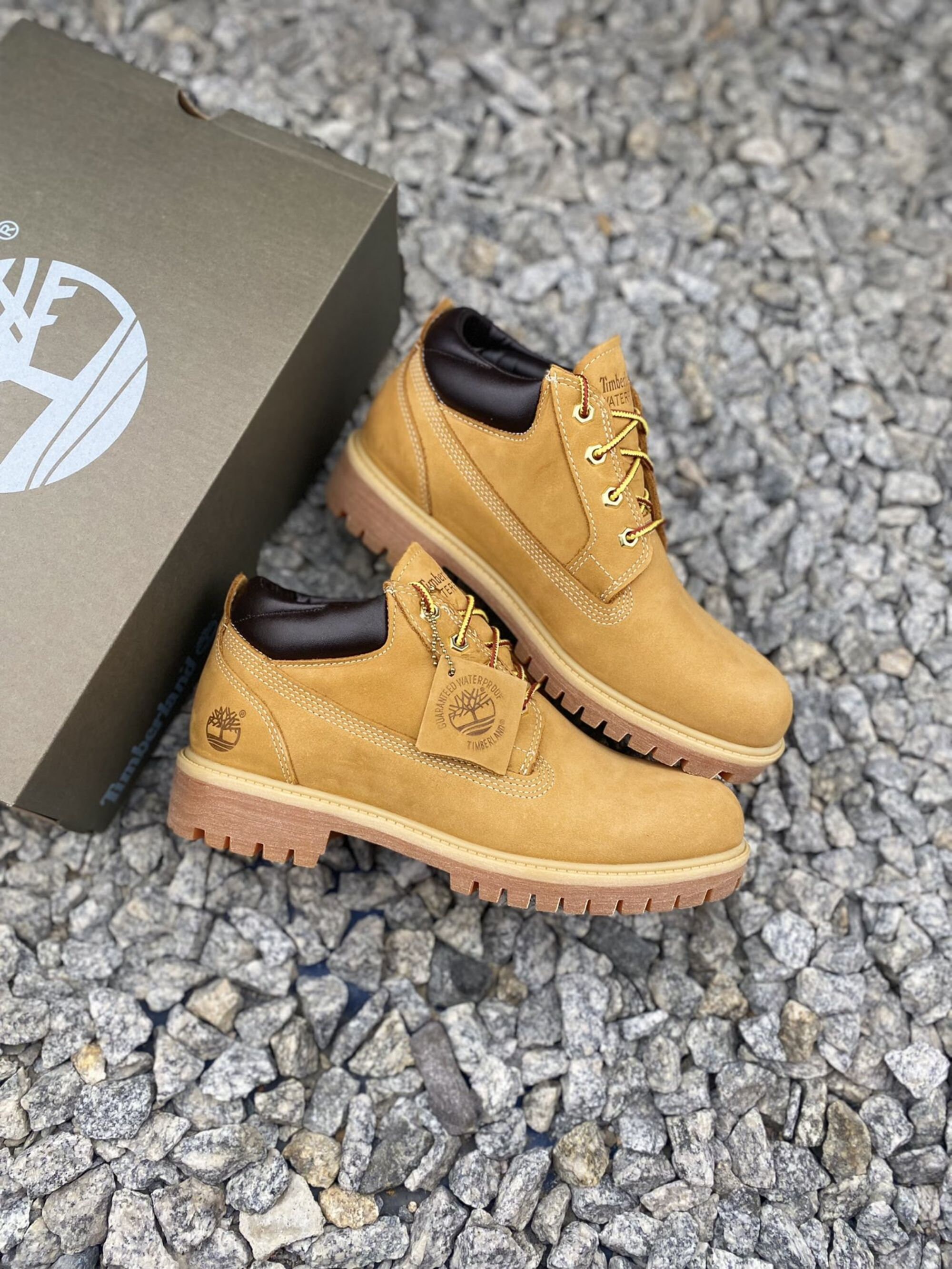 leather boots timberland