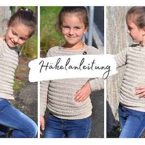 Könnte beinhalten: Ein beiger Häkelpullover mit langen Ärmeln und einem Boot Ausschnitt. Der Pullover hat ein gestreiftes Muster und zwei braune Knöpfe an der Schulter. Der Pullover wird von einem Kind getragen.