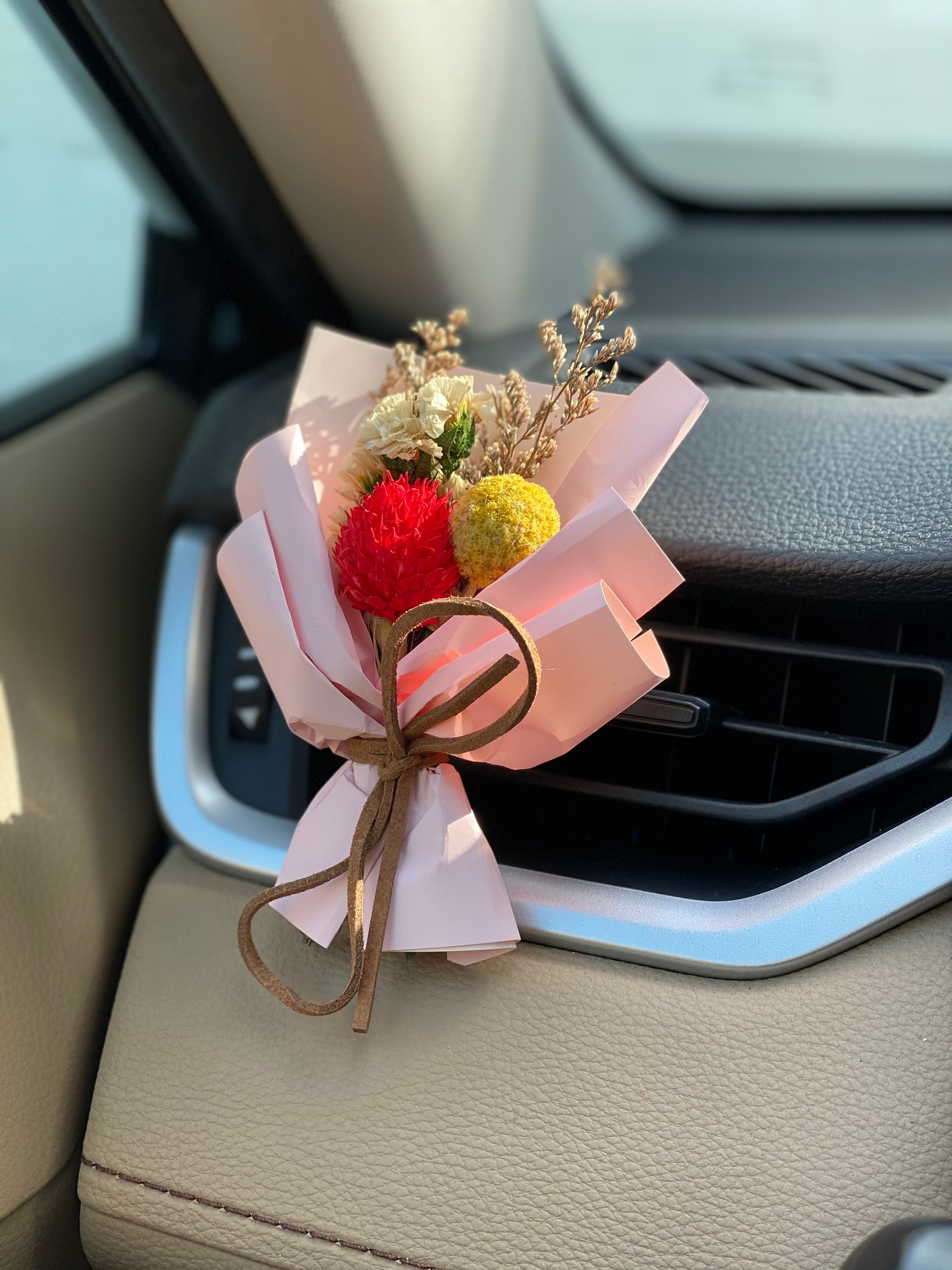 Dried Flower Bouquet, Handmade Mini Natural Flower Car Air Vent Clip, Car  Air Freshener, Car Scent Diffuser, Perfume Decoration 