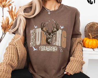 Comfort Colors® Hunting Season T-Shirt, Preppy Camo Shirt, Coquette Hunting Sweater, Deer Duck Hunter Shirt, Hunter Outfits, Dog Lover Shirt