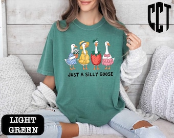Just A Silly Goose Comfort Colors Shirt, Silly Goose Shirt, Funny Sweatshirts, Funny Geese, Animal Shirt, Goose Meme, Retro Goose Crewneck