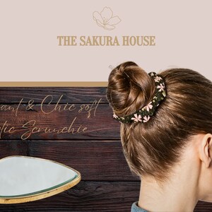 Sakura Scrunchie weiches elastisches Scrunchie Kirschblüte rosa floral Scrunchie