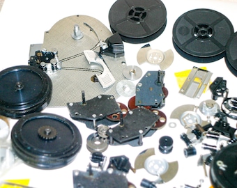 Spare parts for the Lrasnogorsk 3 movie camera