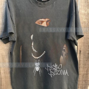 Peso 90s pluma Retro shirt, Shirt, Peso Pluma World Tour 2023,country music, Pop Music Fan shirt,  Gift for men women unisex tshirt