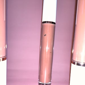 Vegan Pink Lip Gloss Collection | Cruelty-Free Lip Gloss Set | Lip Gloss Bundles and Kits | Colorful Lip Gloss options | ITland cosmetics