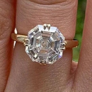 9 MM Asscher Cut Compass Prong Setting Solitaire Ring, Modern Compass Prongs Ring, Double Claw Prong Engagement Ring, Party Rings For Women