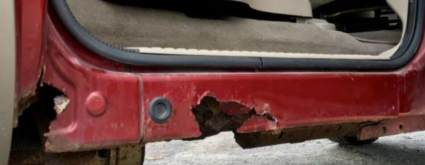Full Length Rocker Panels And Rear Door Dog Legs For 00-05 Ford