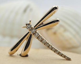 Lab Diamond Dragonfly Necklace, Solid Gold Nature Pendant with Chain, Minimalist Everyday Jewelry