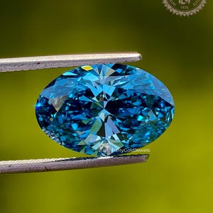 Fancy Vivid Blue Oval Cut Lab grown Diamond | IGI Certified  Diamond For High-End Rings, Pendants & Custom Designs