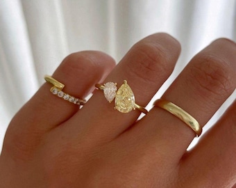 Anillo de diamantes cultivados en laboratorio Toi et Moi Fancy de corte pera amarillo intenso / Oro de 14 quilates / Anillo de compromiso romántico único para aniversario o promesa para ella