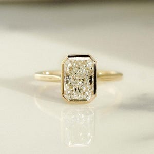2.0CT Radiant Cut Bezel Setting Moissanite Diamond Engagement Ring| 10/14/18K Gold Dainty Bezel Staking Solitaire Wedding Ring For Her