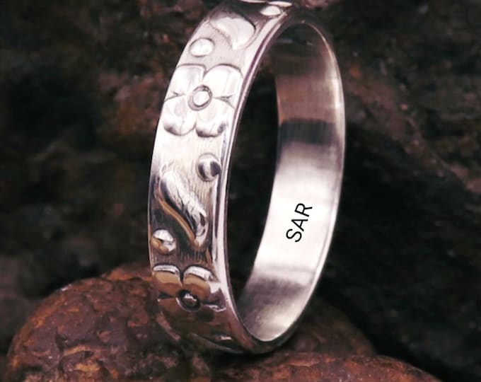 Sterling Silver 925 Ring for his and her Hammered Or Smooth Custom Engraving - Sterling Silver Band