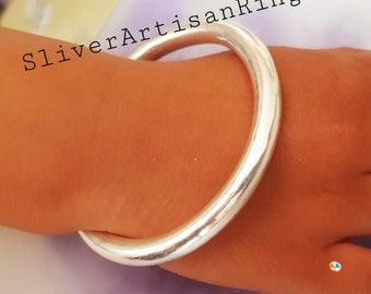 Thick Heavy Silver Bangle, 925 Sterling Silver Bangle, , Chunky Silver Bracelet, Stackable Bangle , Beautiful  Bangle ,   Gift For Her