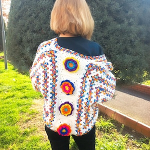 Crochet flower cardigan, knit flower chunky cardigan, gift for her, sweater for woman, oversized cardigan, gift for women