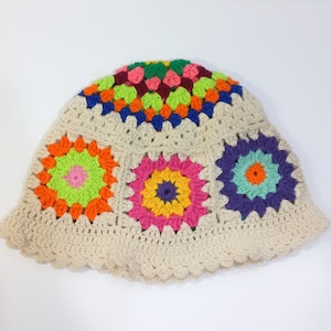 Crochet flower bucket hat, couple gift, gift for her, gift for him, crochet bucket hat, unisex bucket hat, crochet accessories