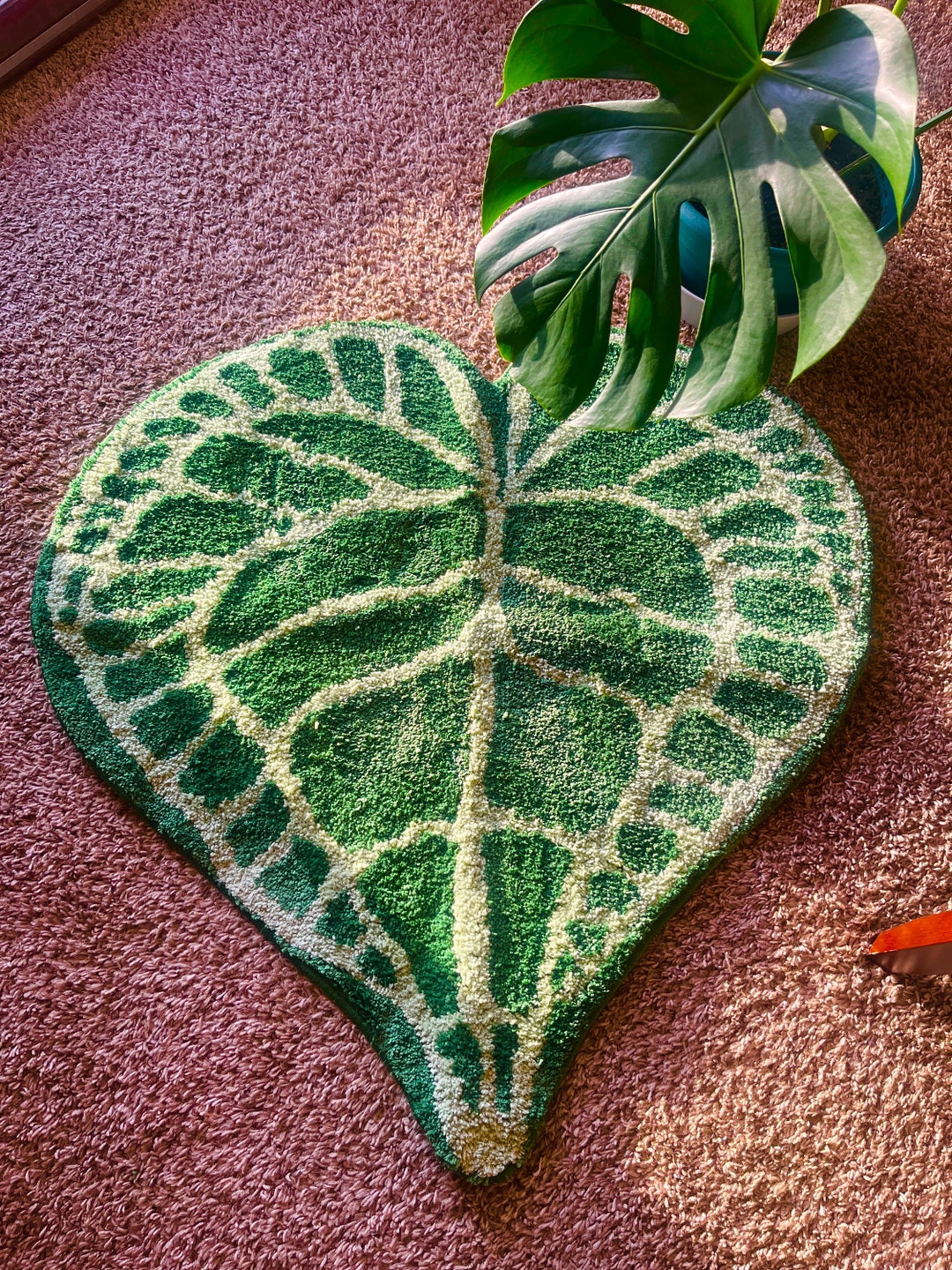 Plant Rug Monstera Anthurium Leaf Green Plant Rug, Heart Shaped, Handmade, Tufted ...
