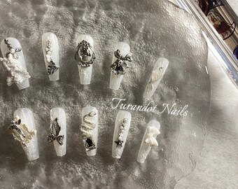 Luxury white hand made press on nails| Baroque style | Nails art | Reusable Nails Acrylic Gift For Women