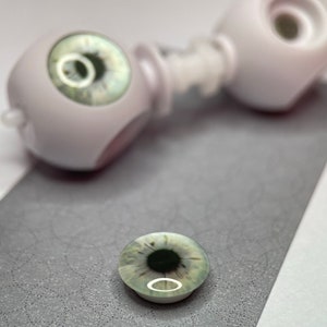 Magnetic Eyes (14 mm) for Blythe Doll Reusable & Interchangeable