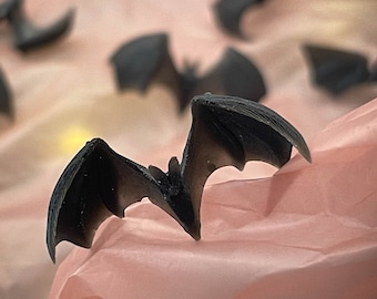 ブライスや1/6と1/12スケールの人形用のハロウィーンミニチュアコウモリアクセサリー