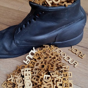 Bag of Fucks 100 Piezas - Palabras de madera se burlan de los regalos Letras de madera - Artesanía de madera única Idea de regalo divertida y personalizada