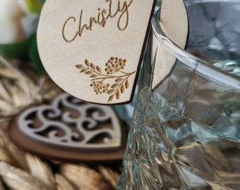 Personalisierter Holz Wein Anhänger: Hochzeits Glas Aufhänger