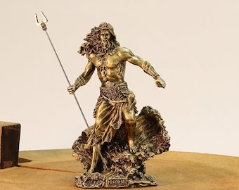 Minimalistische Poseidon Statue in Gold: Griechischer Gott Home Decor