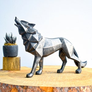 Cubic Wolf  Statue ,Animal Sculpture, Animal  Figure ,Home Decor, Art Decor,Art Object