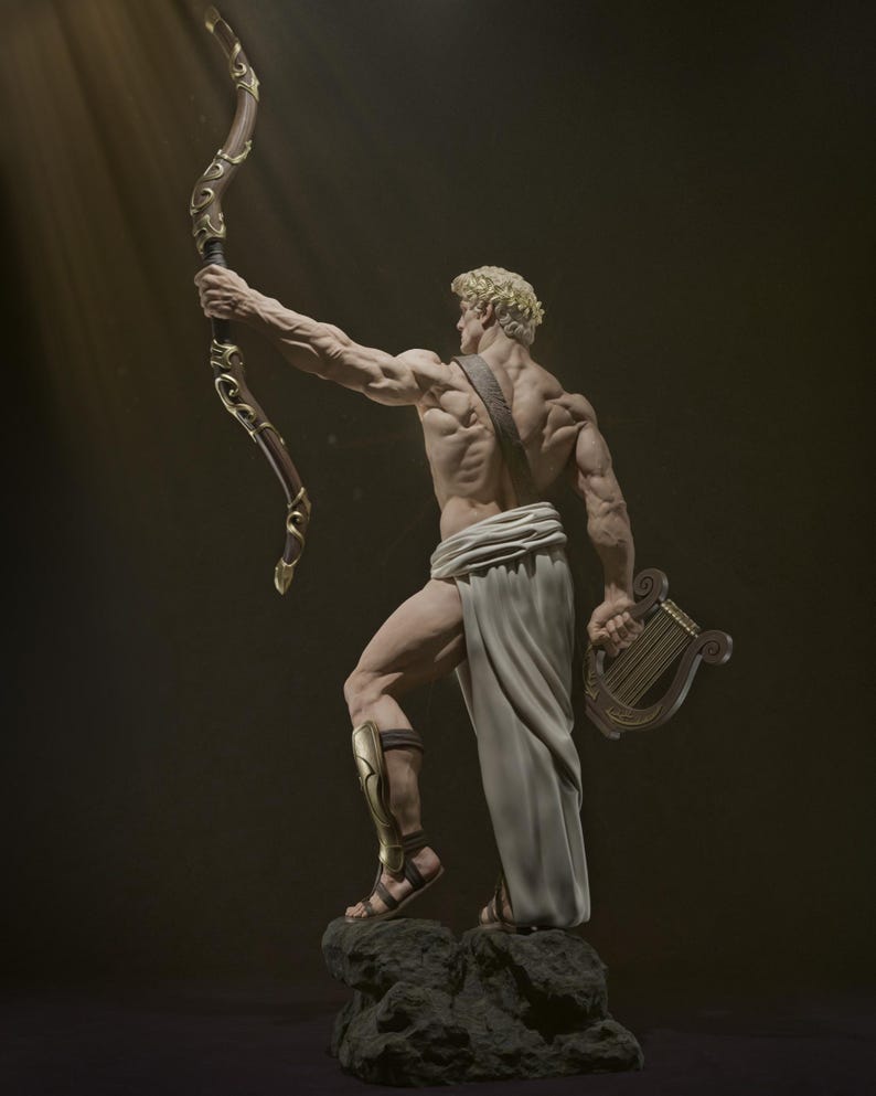K&ouml;nnte beinhalten: Statue einer muskul&ouml;sen Figur, die einen Bogen und eine Leier h&auml;lt. Die Figur ist von der Taille aufw&auml;rts nackt, mit einem wei&szlig;en Tuch um den Unterk&ouml;rper drapiert. Der Bogen ist braun mit goldenen Akzenten, und die Leier ist golden. Die Statue steht auf einem felsigen Sockel.
