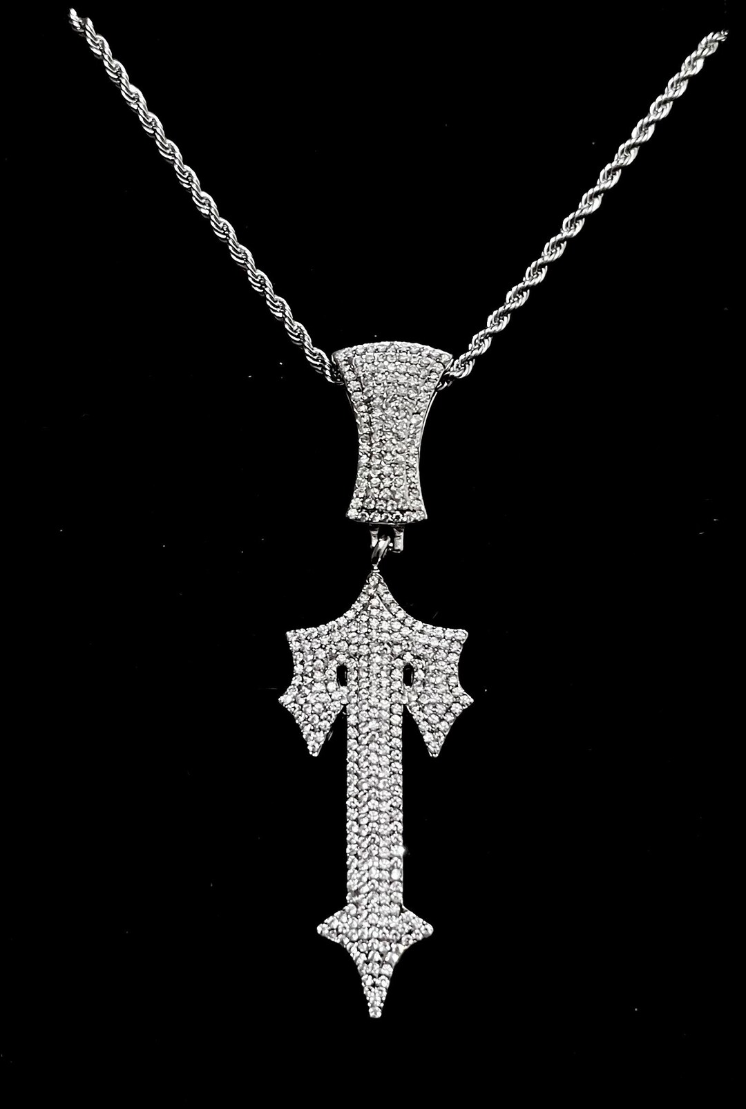 TRAPSTAR Trapstar Iced Out Pendant RICH TRAPSTAR Diamond Etsy UK
